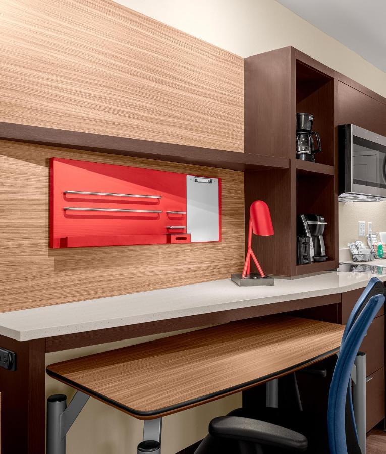 Towneplace Suites Cincinnati Fairfield Exteriör bild