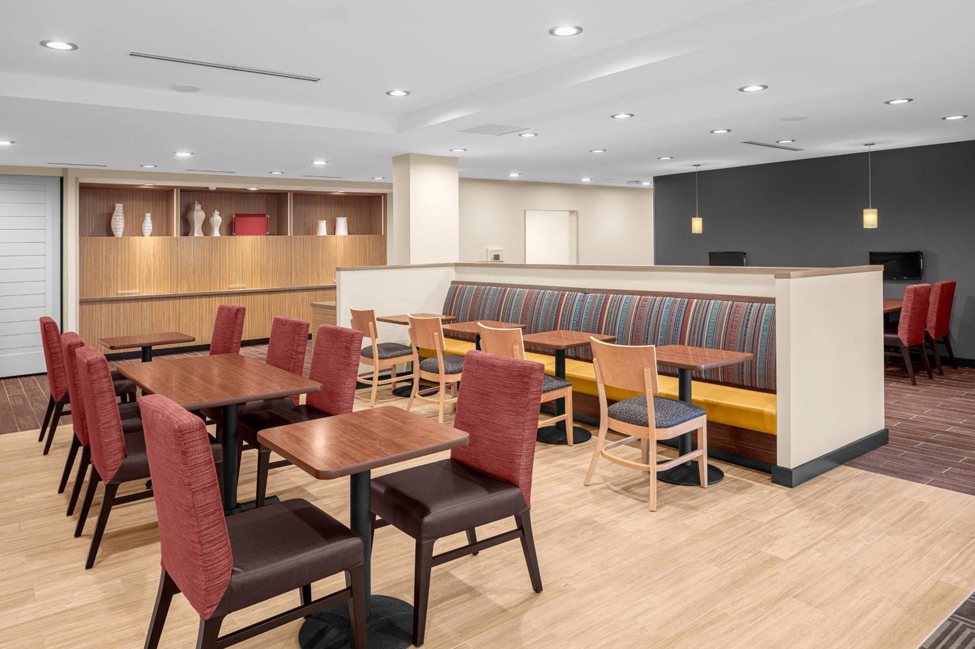 Towneplace Suites Cincinnati Fairfield Exteriör bild