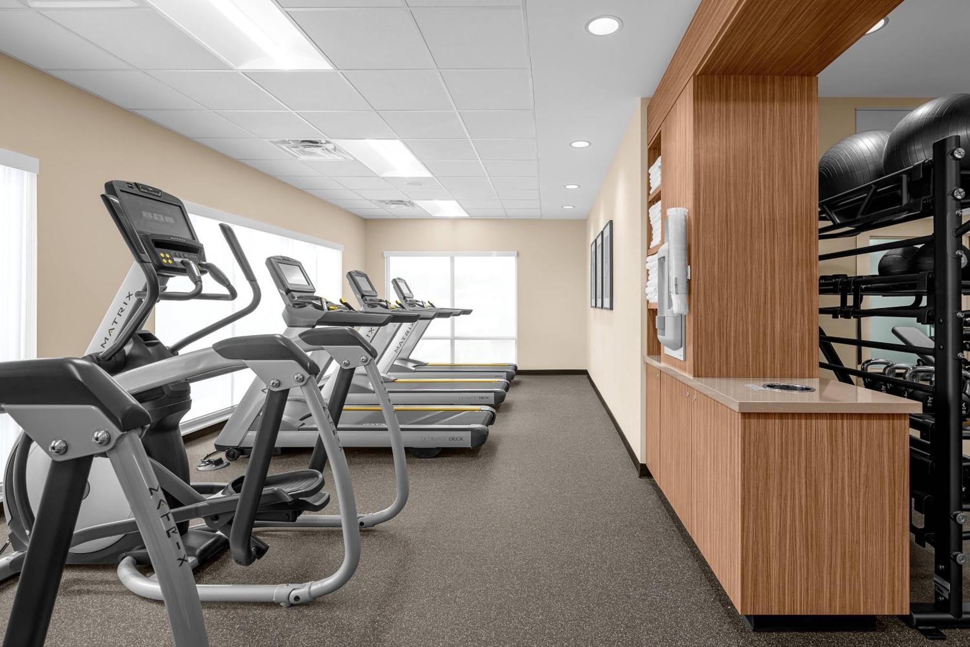 Towneplace Suites Cincinnati Fairfield Exteriör bild