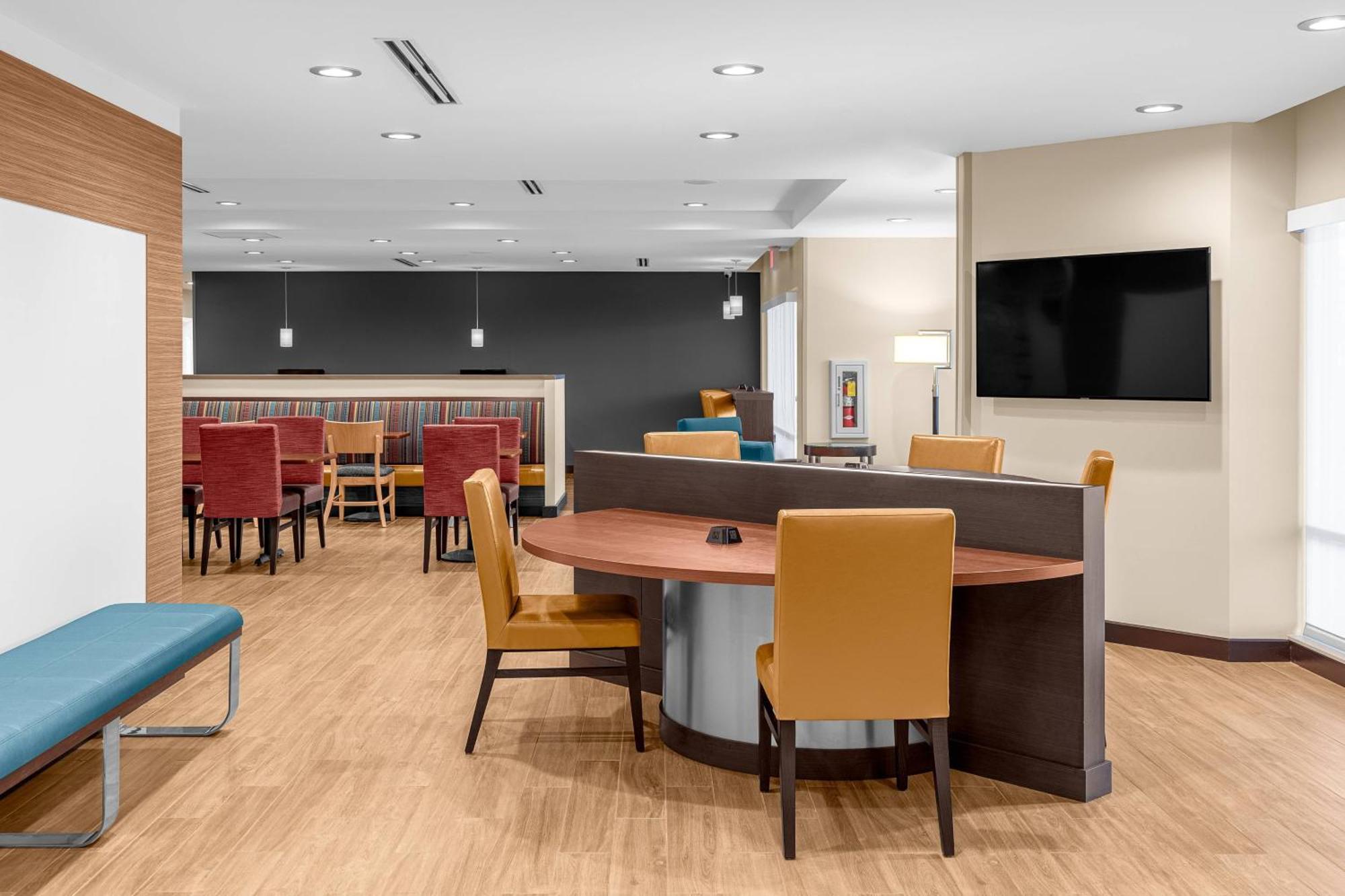 Towneplace Suites Cincinnati Fairfield Exteriör bild