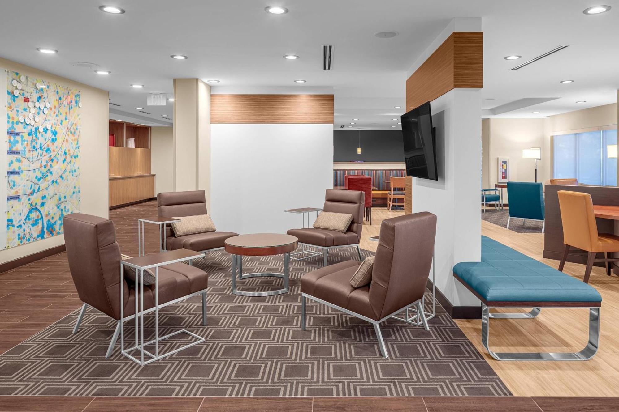 Towneplace Suites Cincinnati Fairfield Exteriör bild